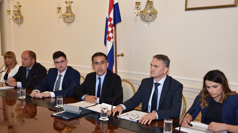 Primjenom novog Zakona deblokirano 50.695 građana, dug evidentiran u FINA-inom očevidniku smanjen za 50 milijardi kuna